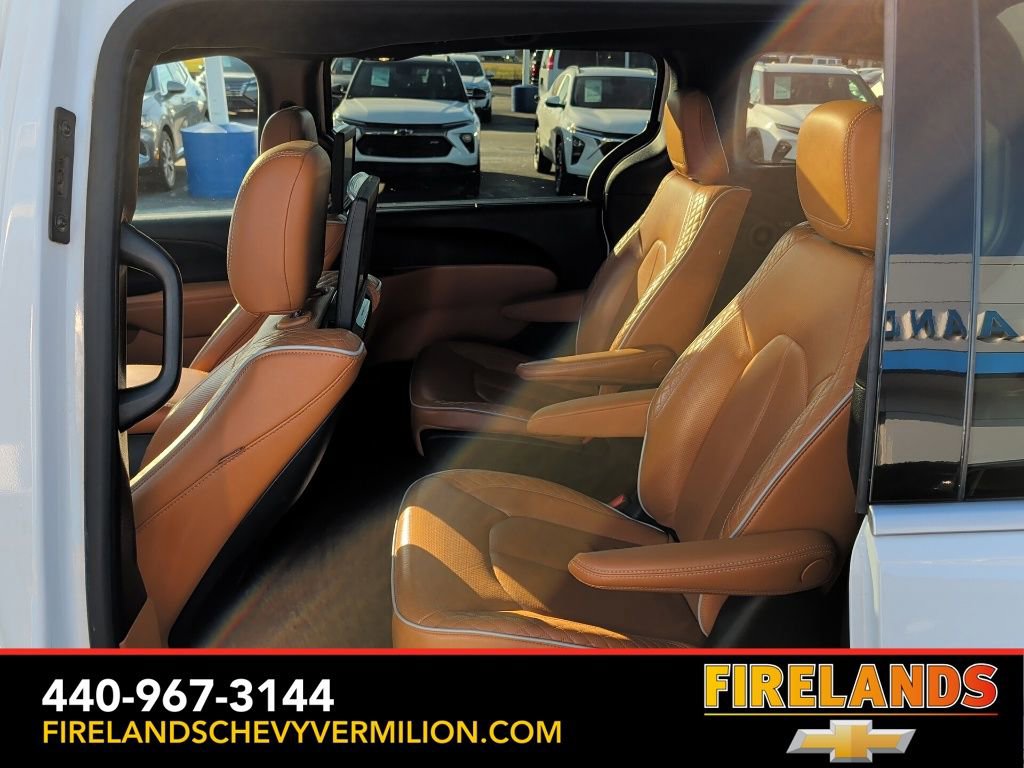 Used 2022 Chrysler Pacifica Pinnacle image 26