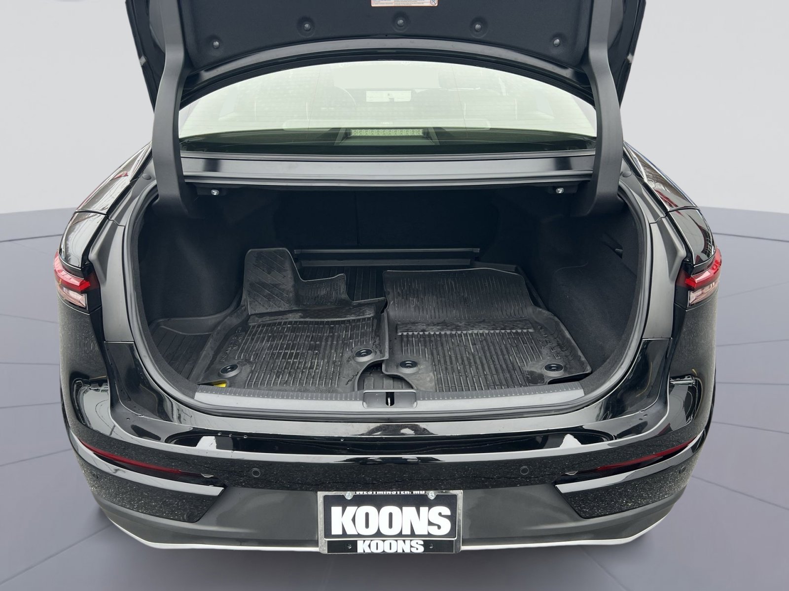 Used 2025 Toyota Crown Platinum image 25