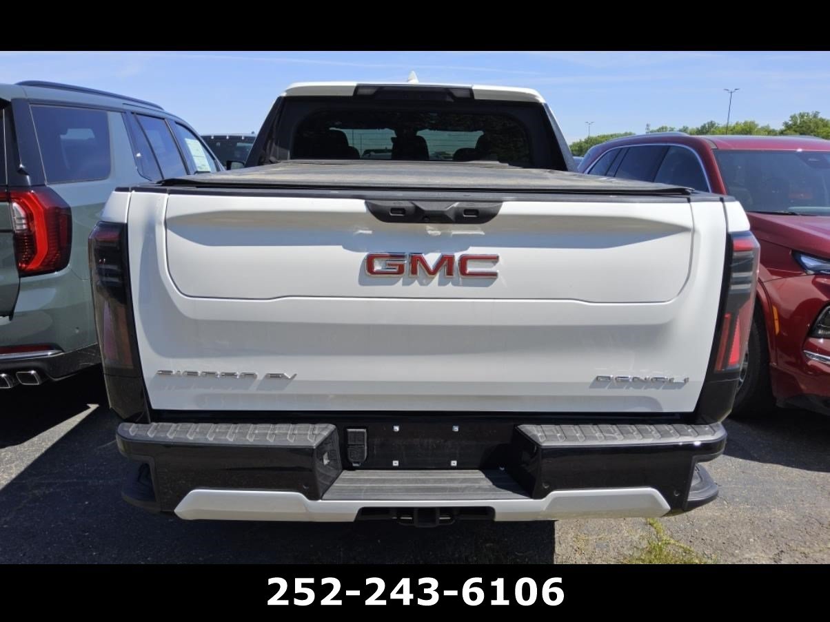 Used 2026 GMC Sierra EV Denali AWD/4WD image 5