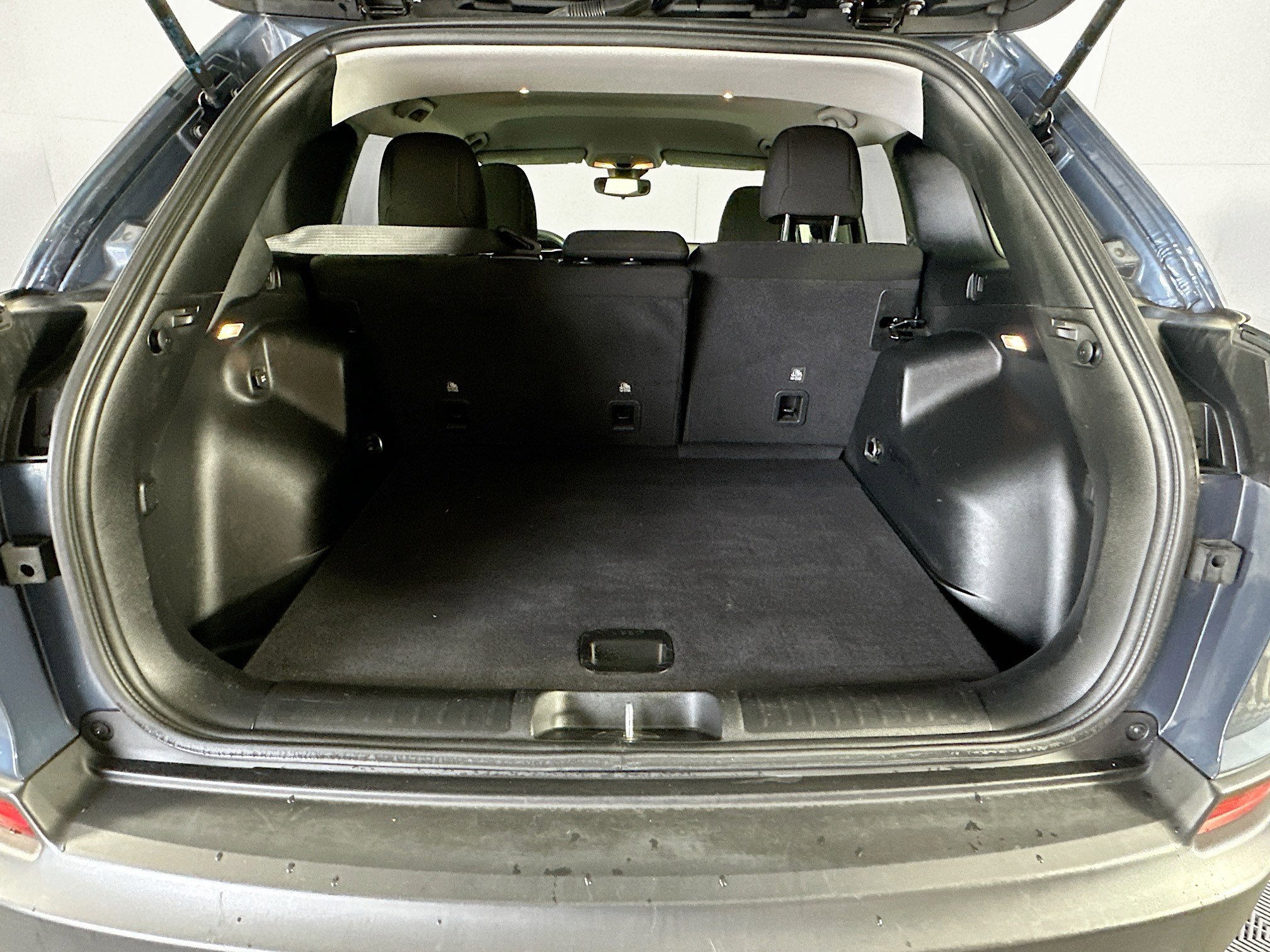 Used 2021 Jeep Cherokee Latitude image 27