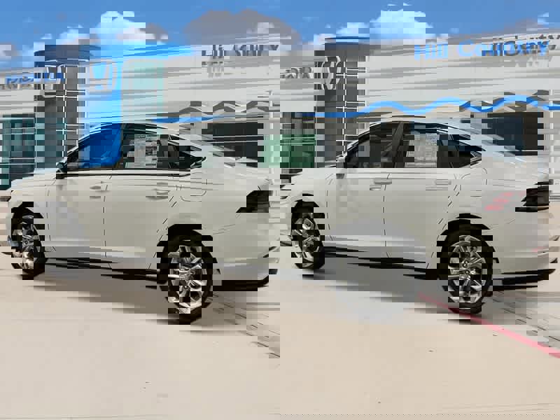 New 2025 Honda Accord LX video 2