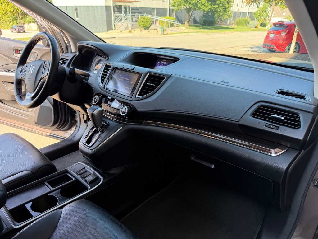 Used 2015 Honda CR-V Touring image 24