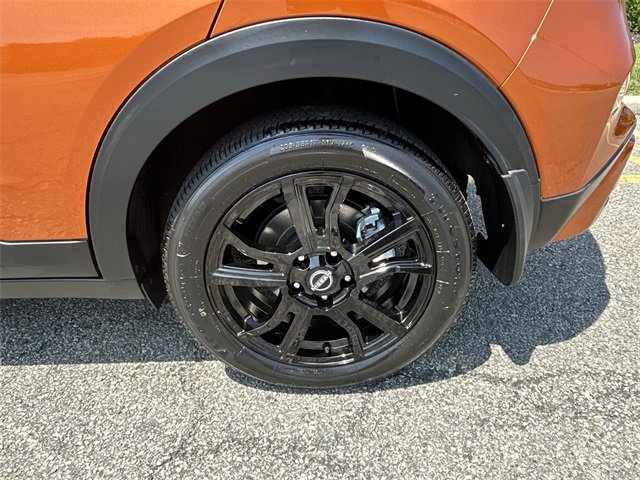 Certified 2024 Nissan Kicks SR w/ SR Premium Package image 11