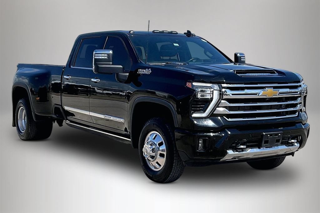 Used 2024 Chevrolet Silverado 3500 High Country w/ Technology Package