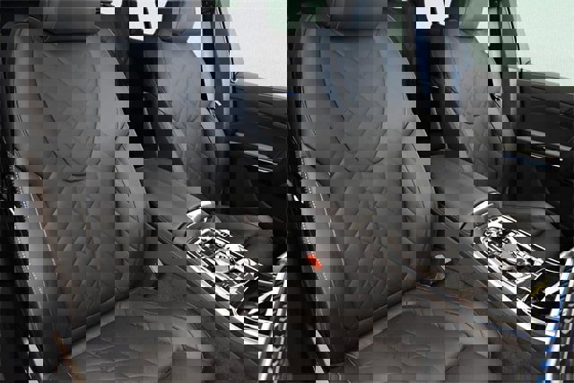 New 2026 BMW X5 xDrive50e w/ Premium Package image 6