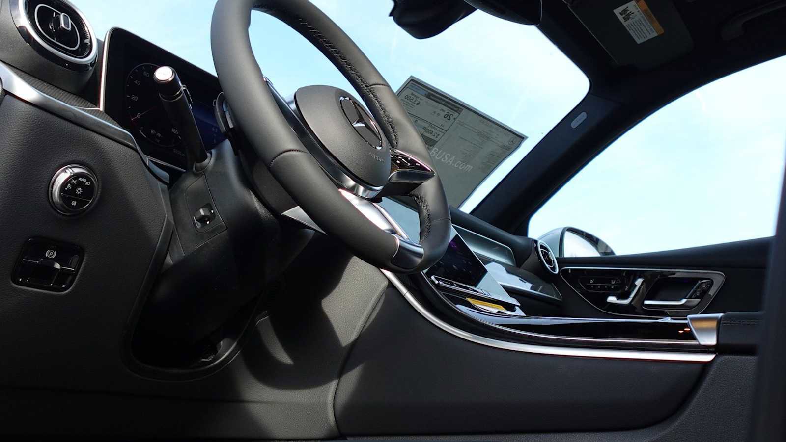 New 2026 Mercedes-Benz GLC 300 4MATIC image 35