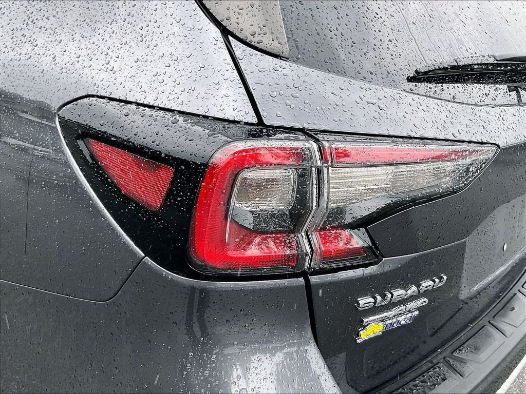 Used 2022 Subaru Outback Limited AWD/4WD image 30