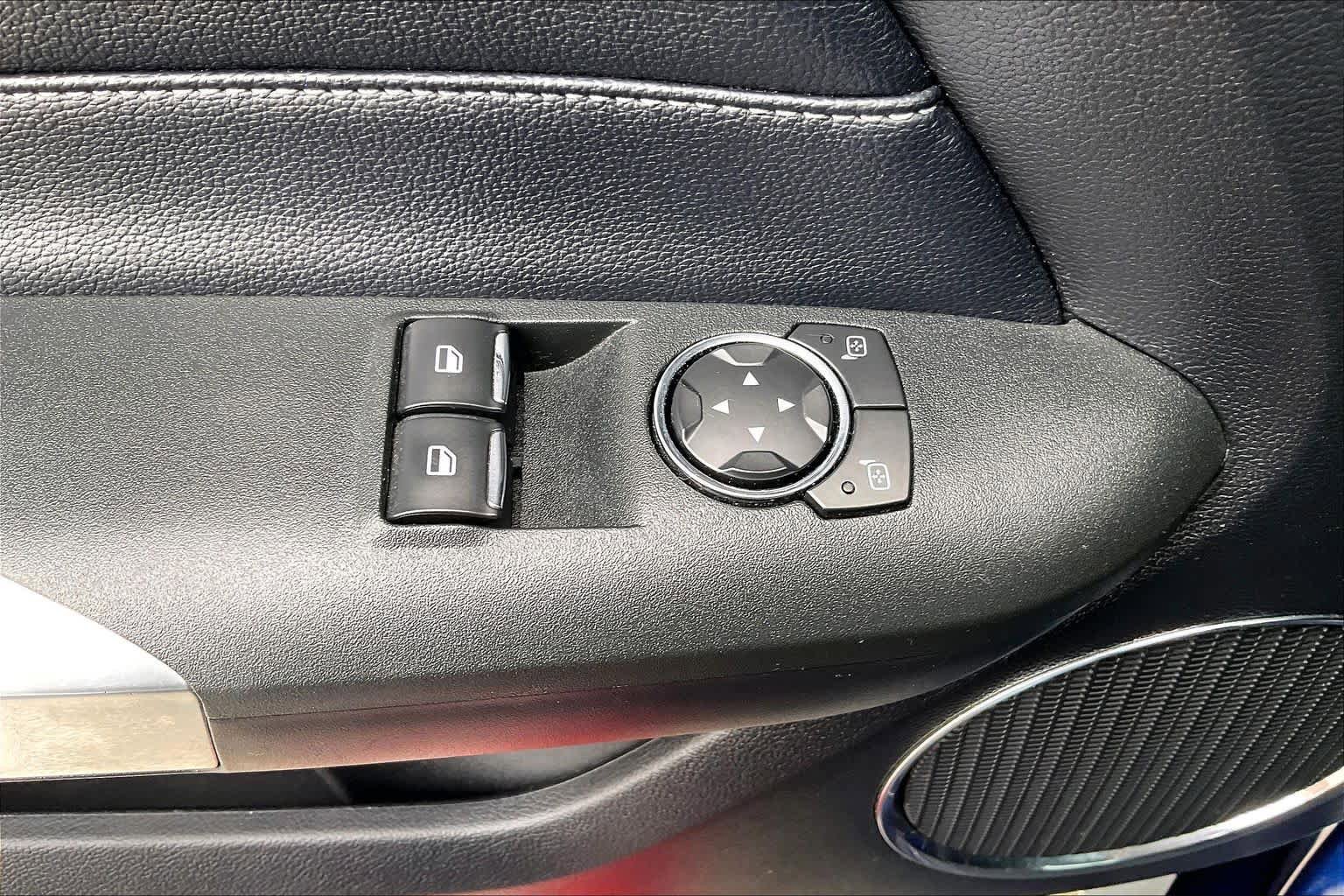 Used 2019 Ford Mustang GT Premium RWD image 28