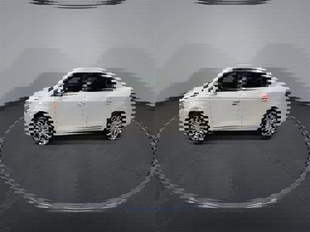 Used 2015 Buick LaCrosse Premium w/ Driver Confidence Package #1 image 5