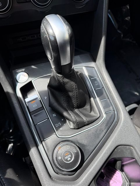 Used 2020 Volkswagen Tiguan SE AWD/4WD image 28