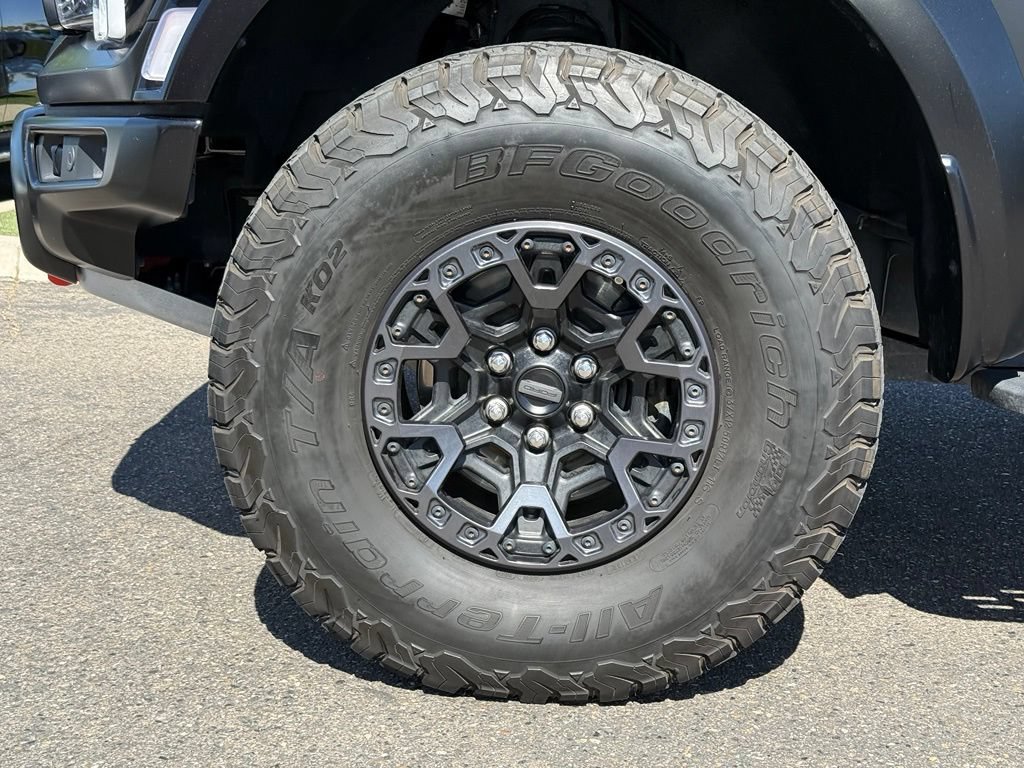 Used 2024 Ford F150 Raptor w/ Equipment Group 803A Raptor R AWD/4WD image 16