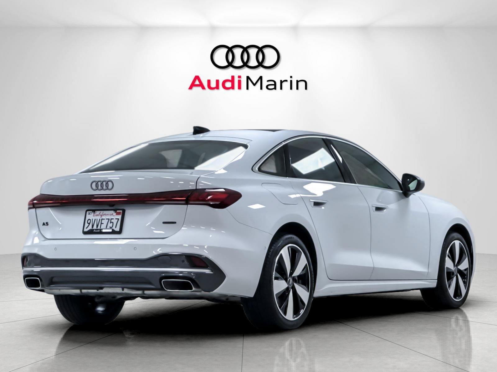 Used 2025 Audi A5 2.0T Premium Plus w/ Premium Plus AWD/4WD image 5