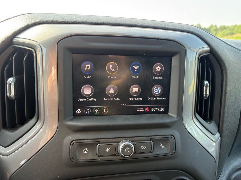 Used 2022 Chevrolet Silverado 2500 Custom w/ Custom Convenience Package AWD/4WD image 19