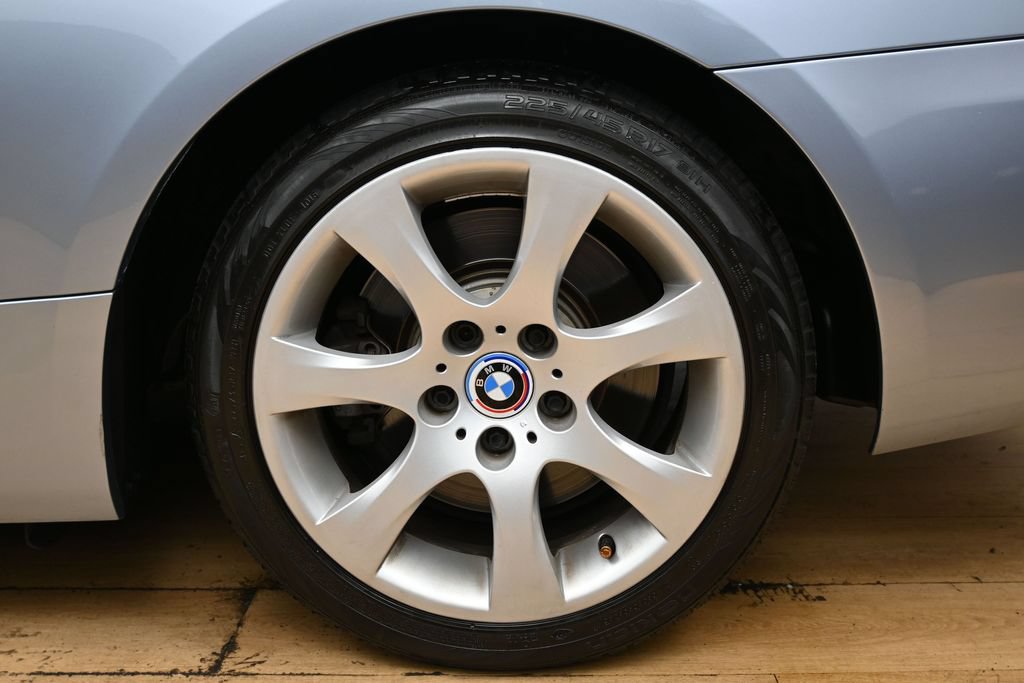 Used 2009 BMW 335i Convertible RWD image 24