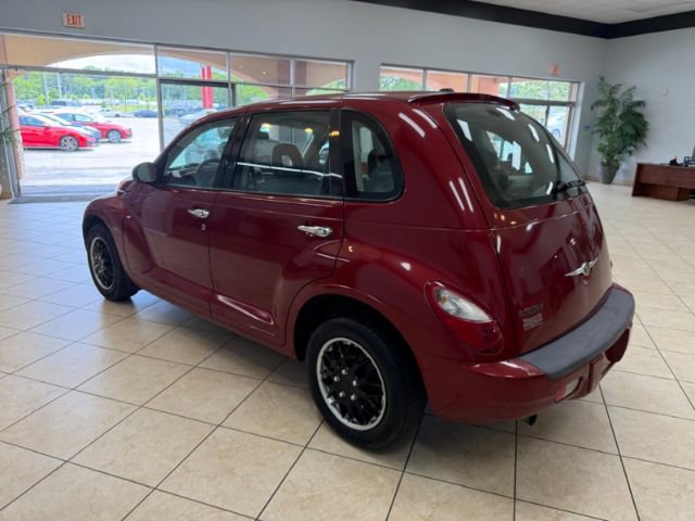 Used 2008 Chrysler PT Cruiser FWD image 5