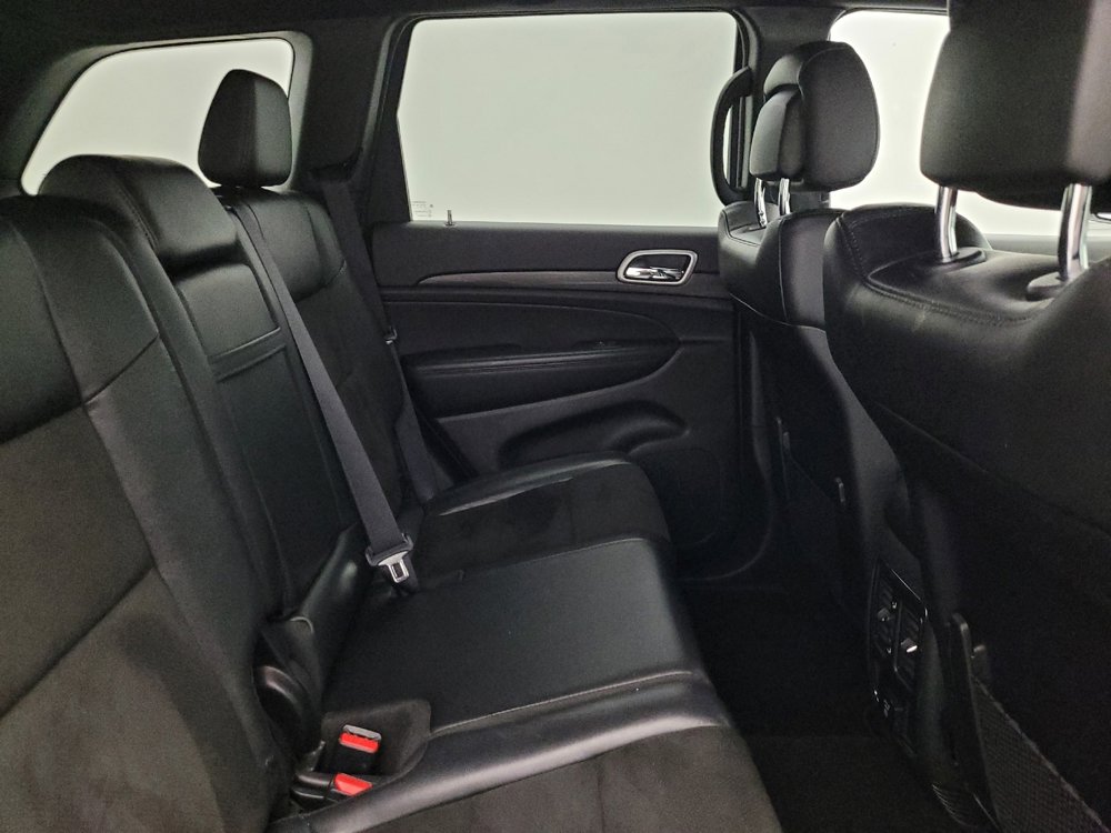 Used 2020 Jeep Grand Cherokee Altitude image 19