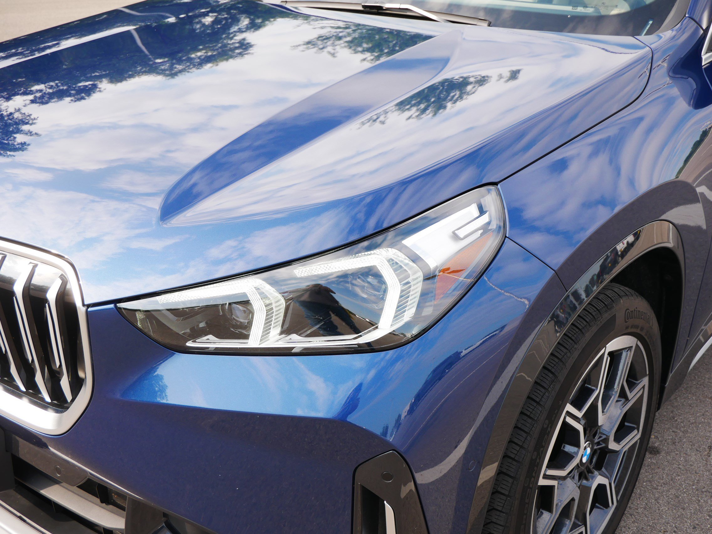 Certified 2023 BMW X1 xDrive28i w/ Convenience Package image 9