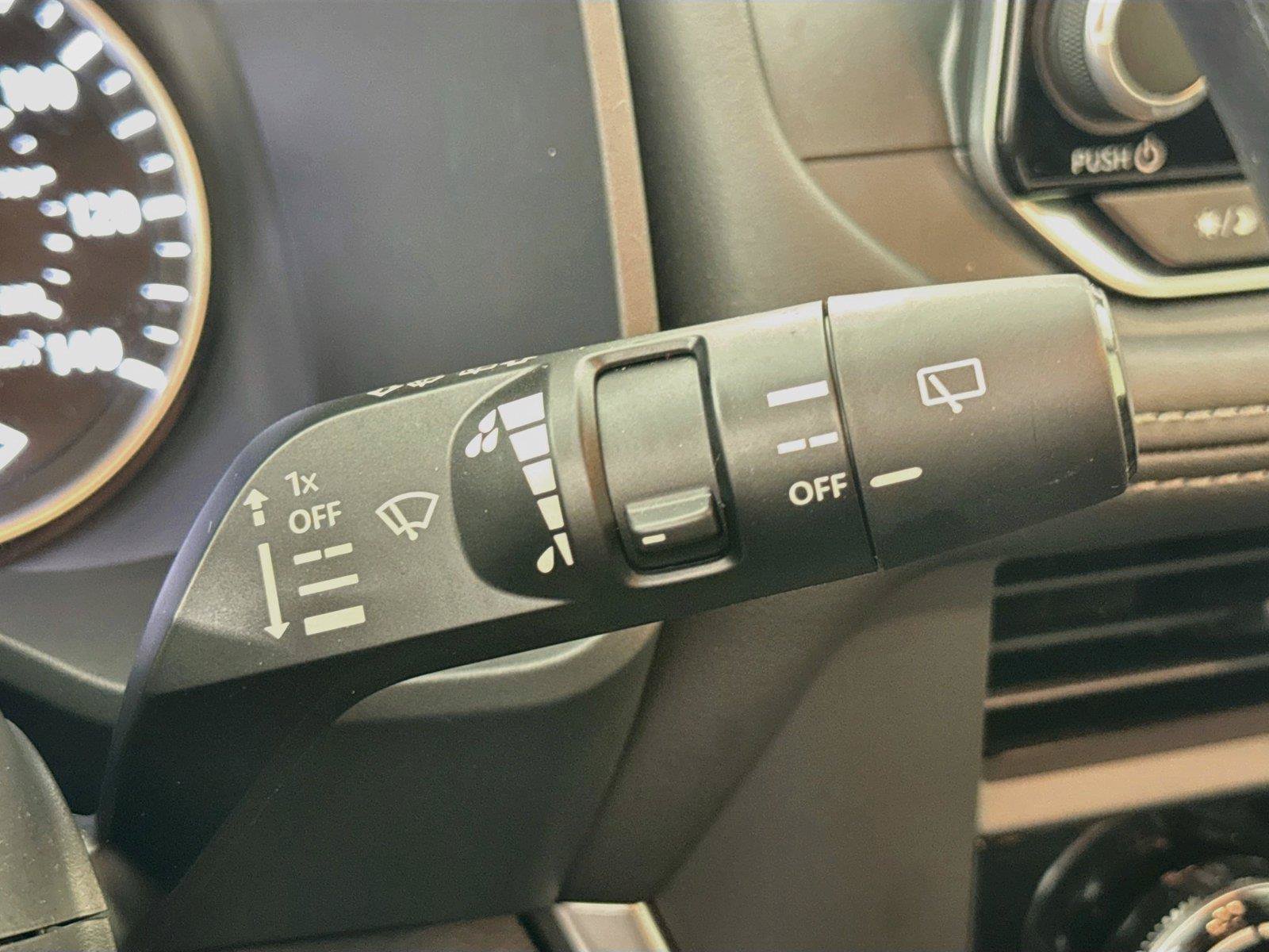 Used 2026 Nissan Rogue S FWD image 17