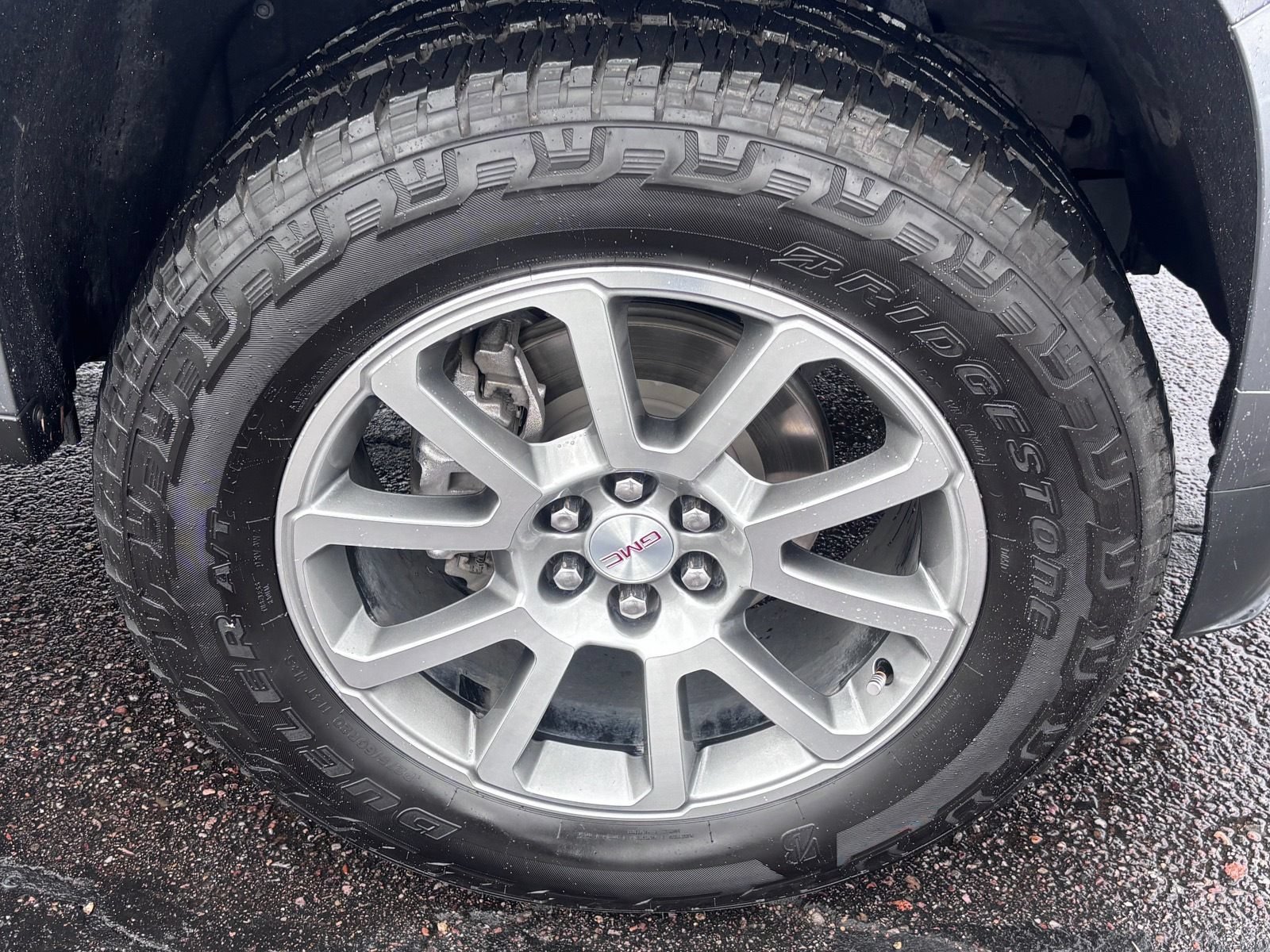 Used 2021 GMC Canyon Denali RWD image 11
