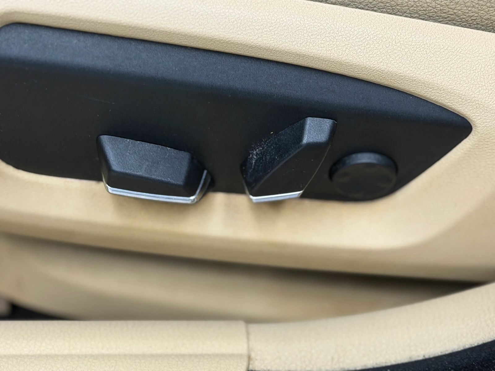 Used 2015 BMW 528i Sedan RWD image 23