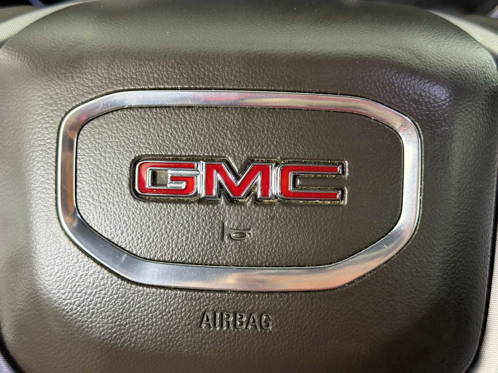 Used 2021 GMC Yukon XL SLT w/ SLT Luxury Plus Package AWD/4WD image 26