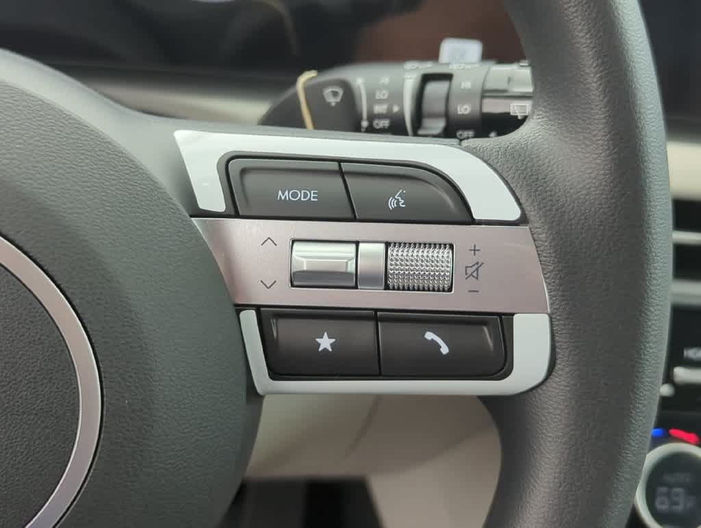 New 2026 Hyundai Tucson SEL FWD image 23