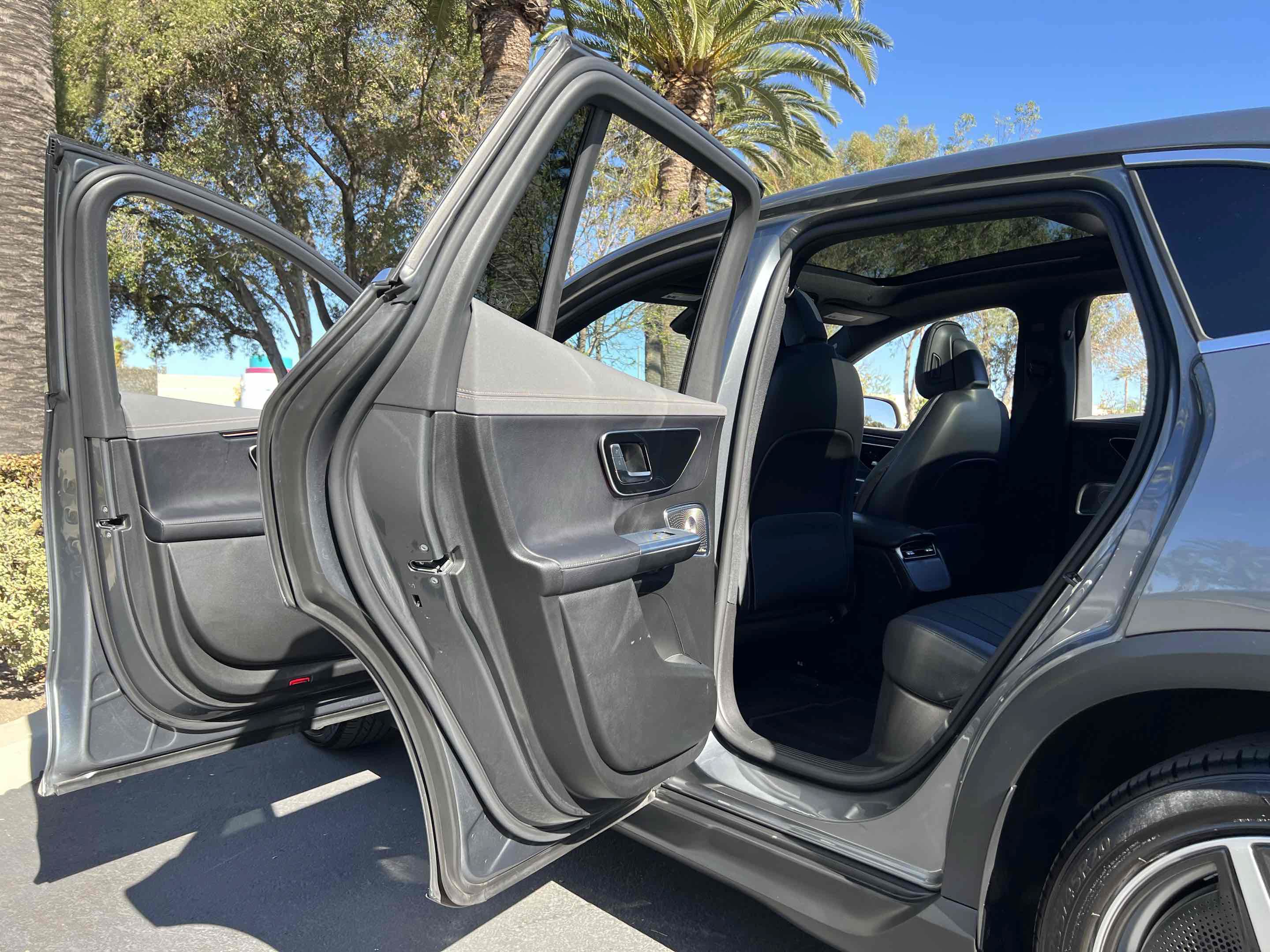 Used 2023 Mercedes-Benz EQE 350+ SUV image 61