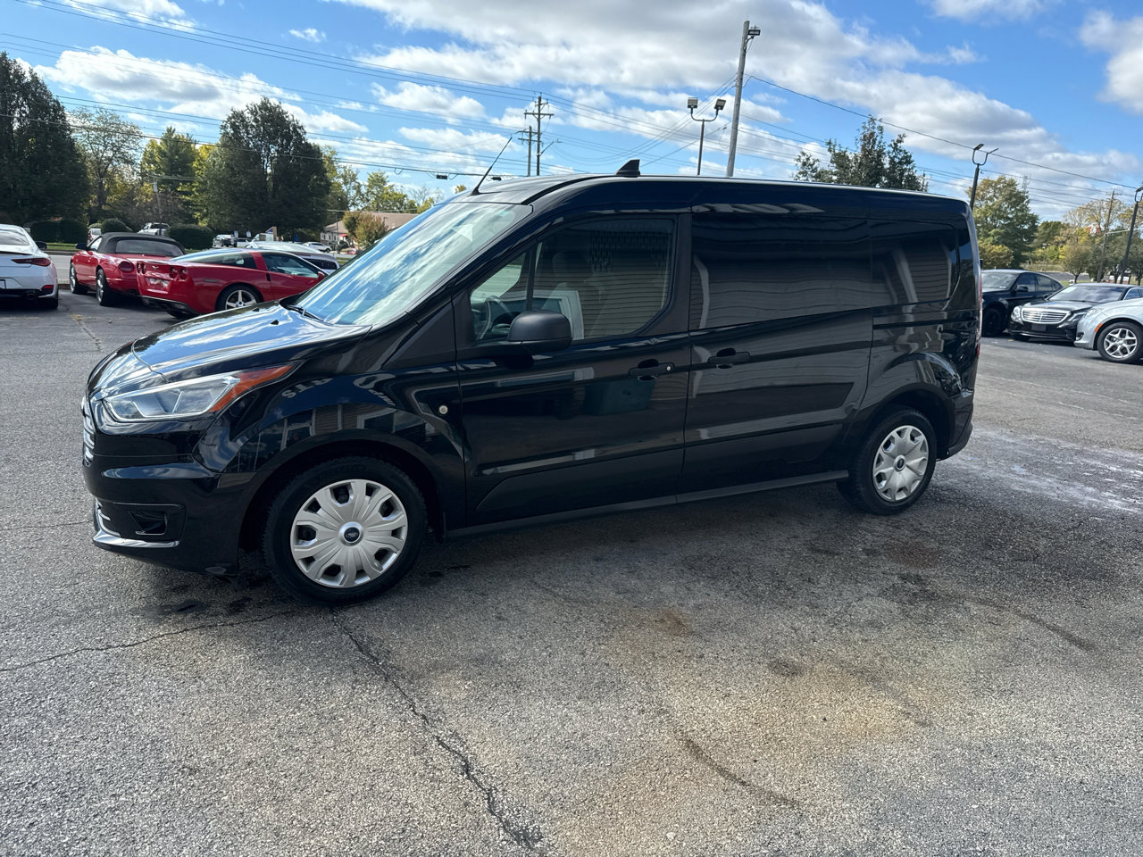 Used 2019 Ford Transit Connect XLT w/ Driver-Assist Package image 11