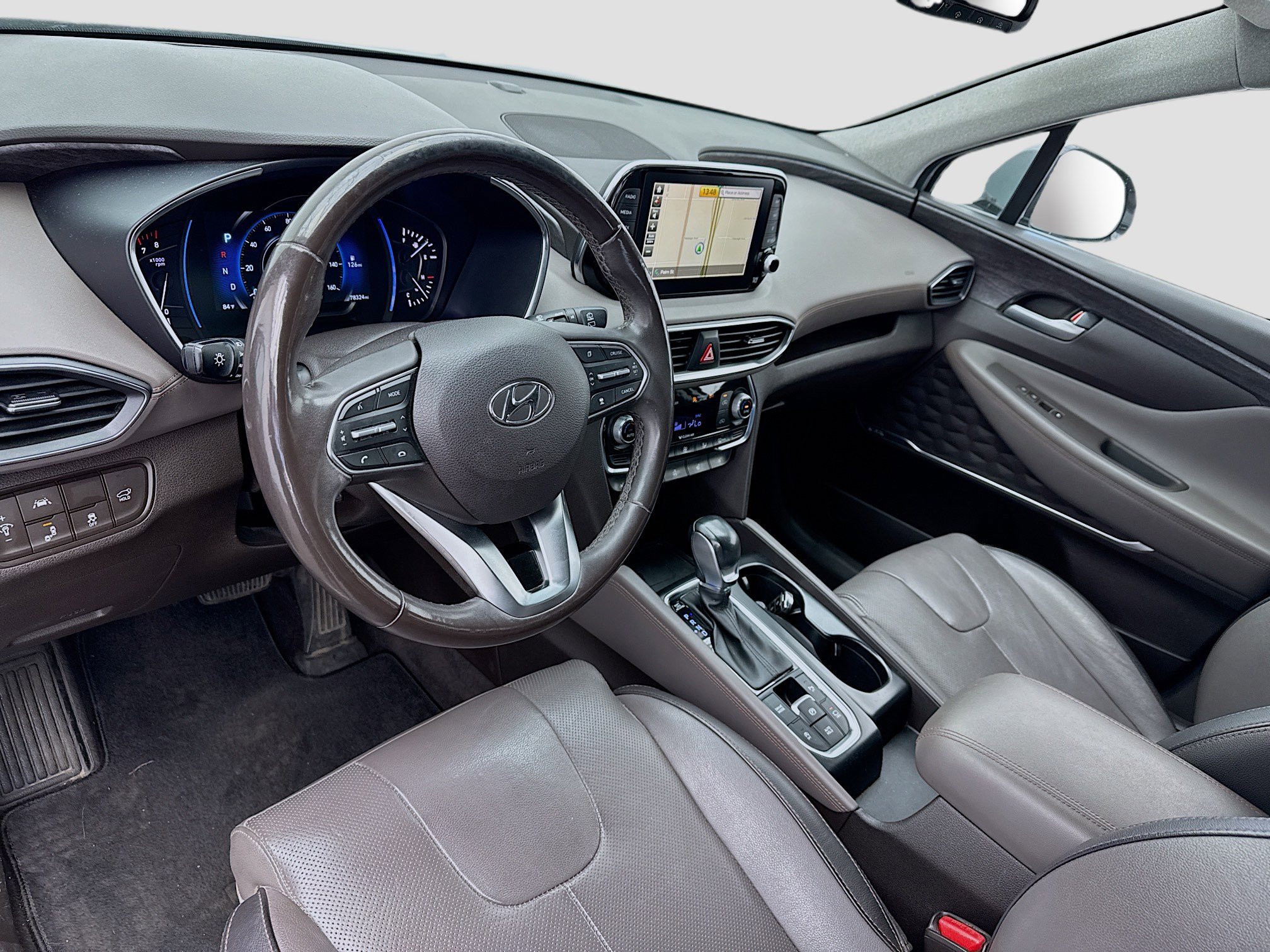 Used 2020 Hyundai Santa Fe Limited image 7