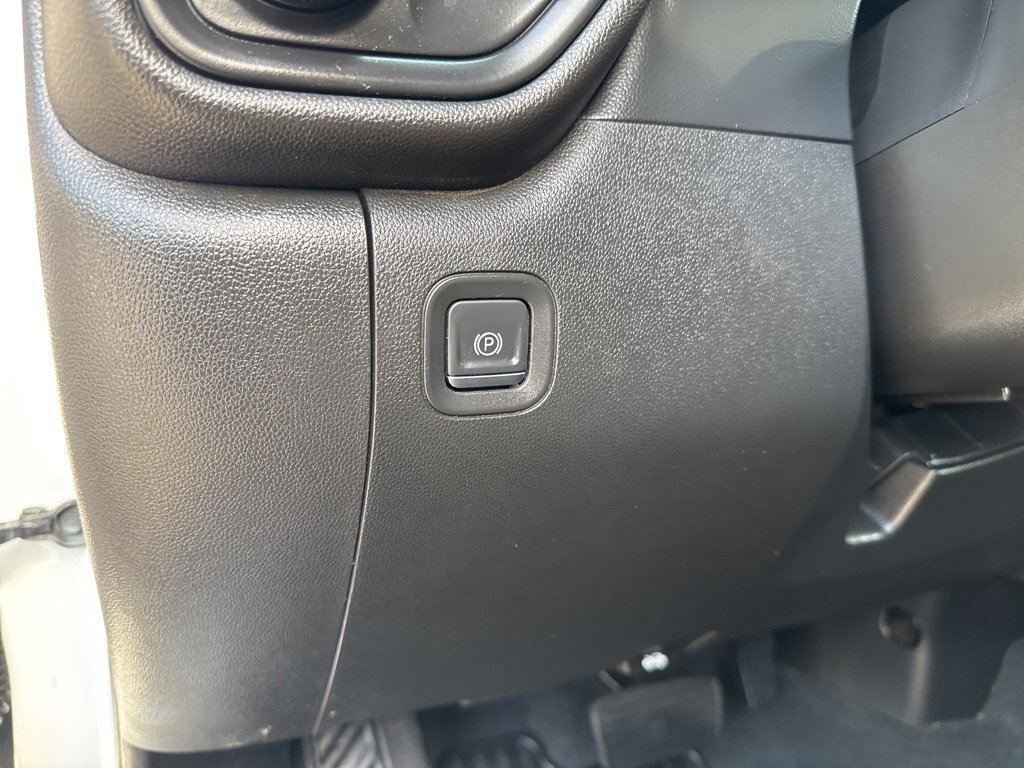 Used 2021 Chevrolet Silverado 1500 Custom Trail Boss w/ Safety Confidence Package image 16