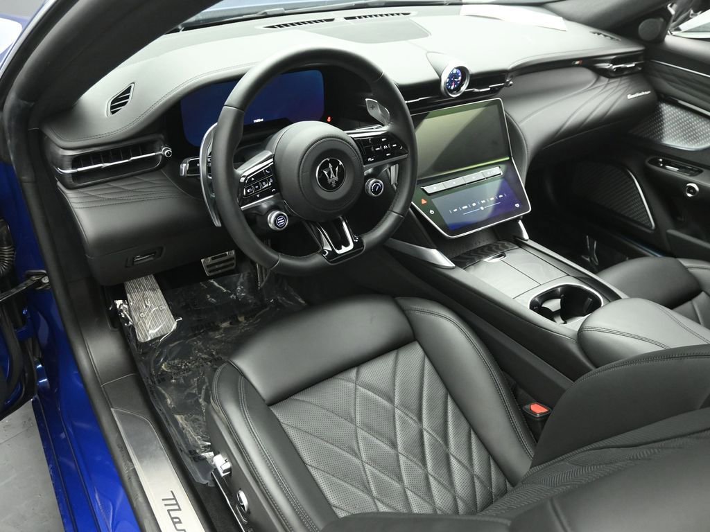 Used 2024 Maserati GranTurismo Modena image 9