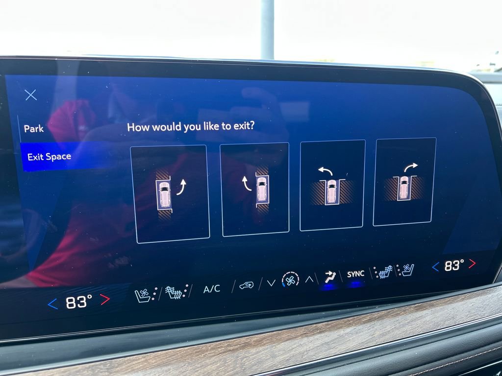 Certified 2025 Chevrolet Tahoe High Country w/ Sun And Tow Package image 36