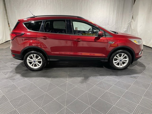 Used 2019 Ford Escape SEL image 4