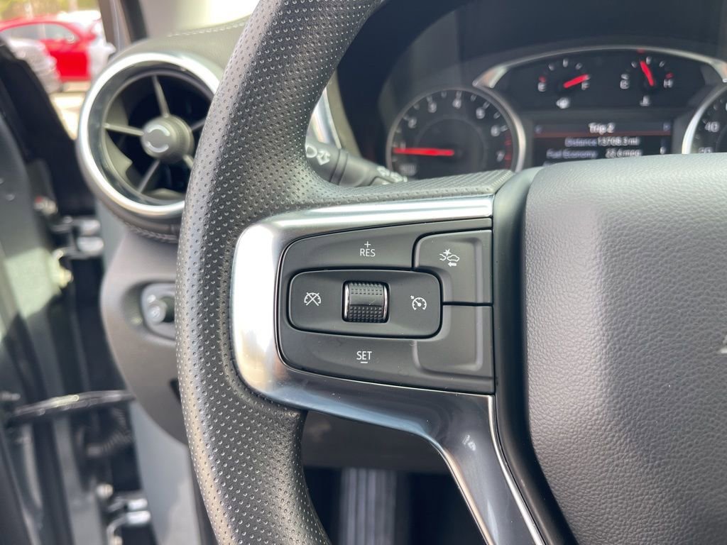 Used 2025 Chevrolet Blazer LT image 16