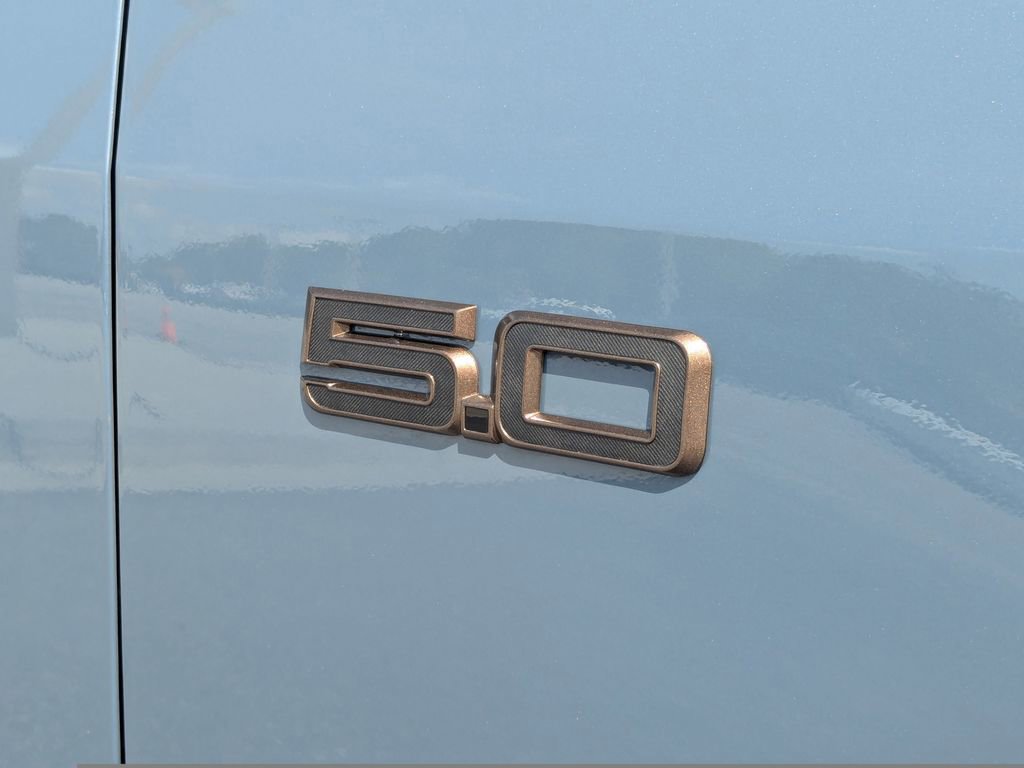Used 2025 Ford Mustang GT Premium RWD image 13
