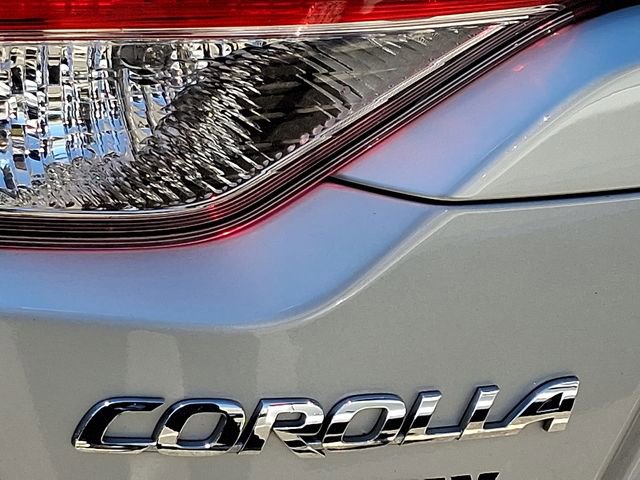 Used 2022 Toyota Corolla SE FWD image 9