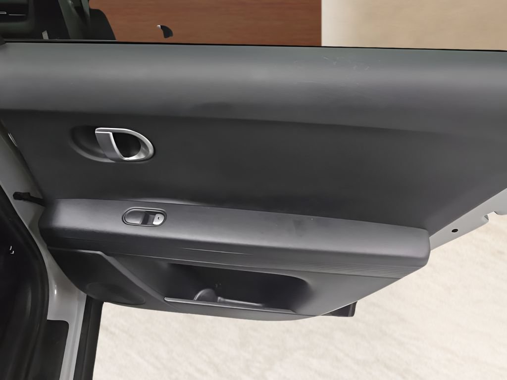 Certified 2023 Hyundai Ioniq 5 SE RWD image 21