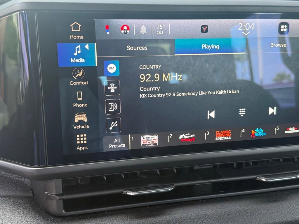 Certified 2025 Jeep Gladiator Sport image 14