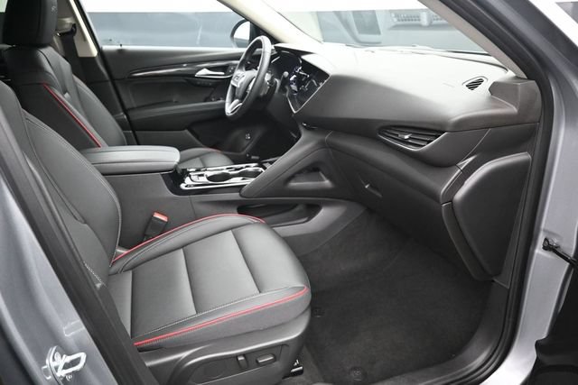 Used 2023 Buick Envision Essence w/ Technology Package I AWD/4WD image 25