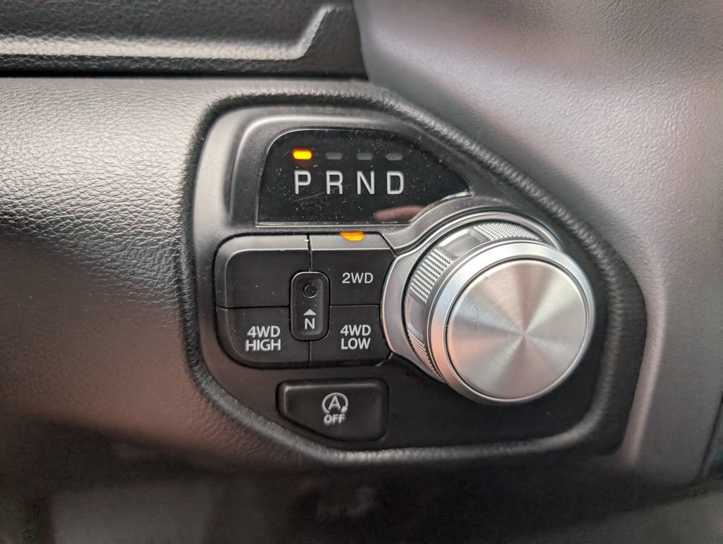 Used 2023 RAM 1500 Laramie AWD/4WD image 19