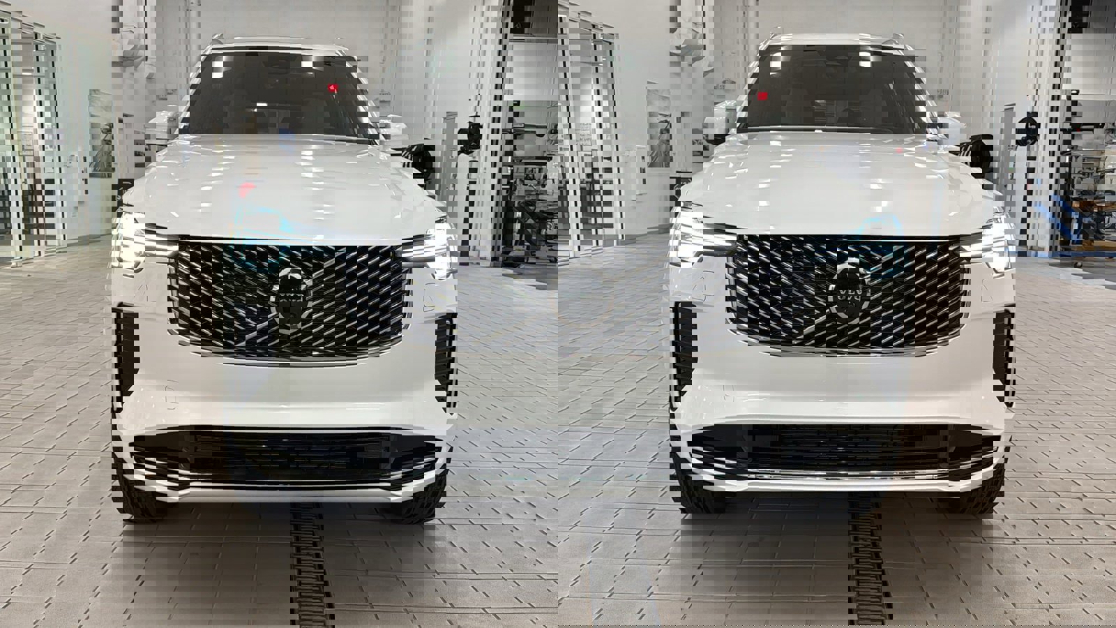 Used 2026 Volvo XC90 B6 Plus w/ Protection Package Premier image 10