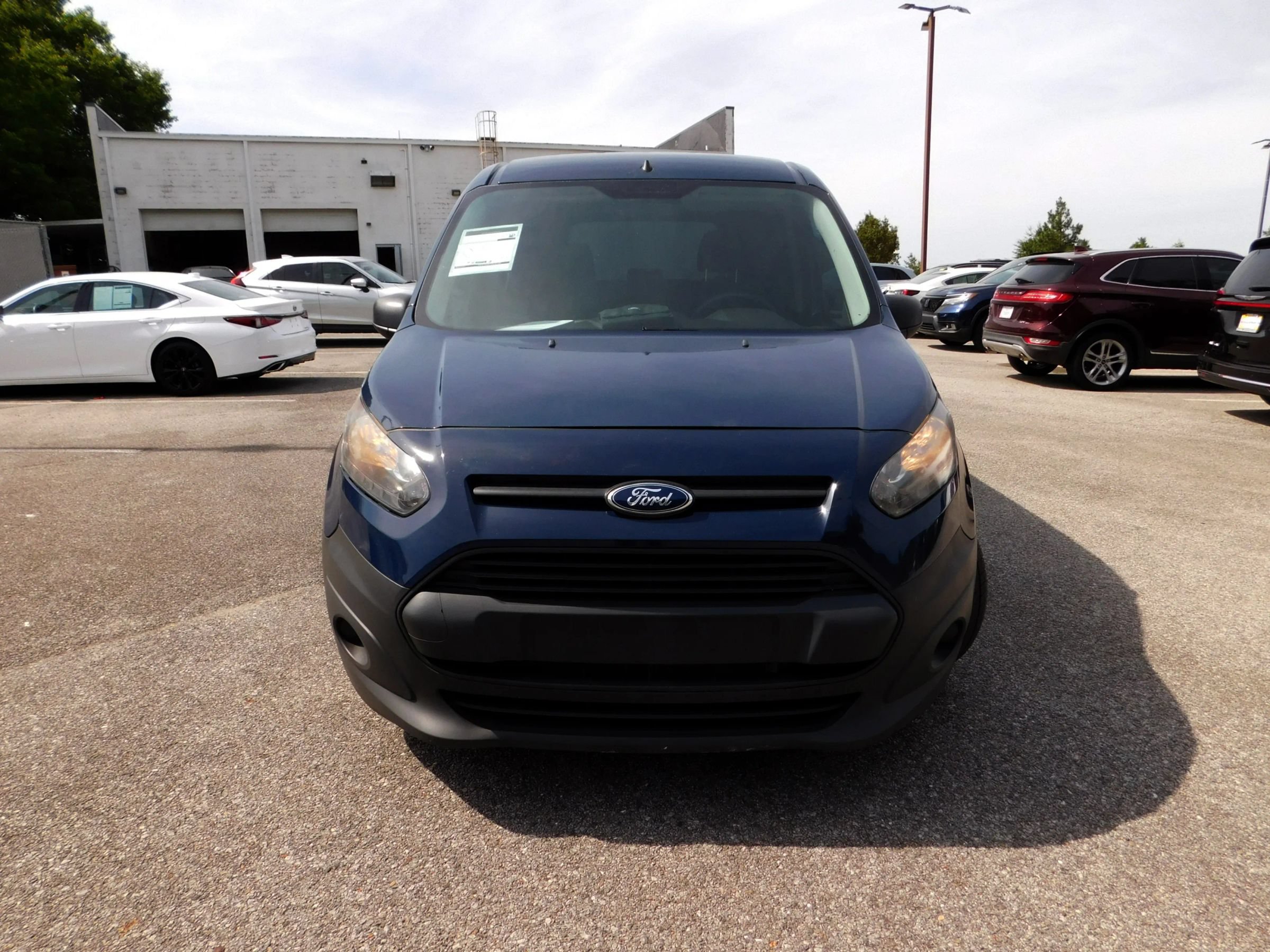 Used 2016 Ford Transit Connect XL FWD image 3