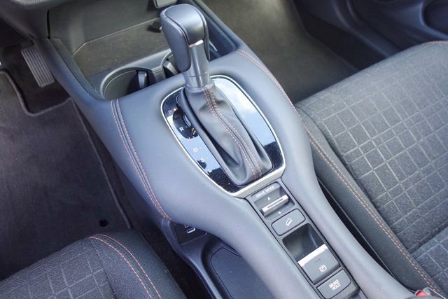 Used 2025 Honda HR-V Sport image 17
