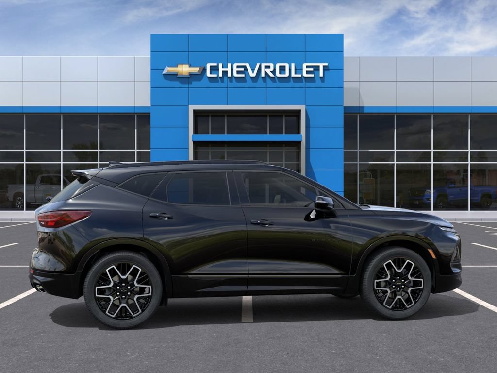 New 2026 Chevrolet Blazer RS w/ Driver Confidence II Package FWD image 5