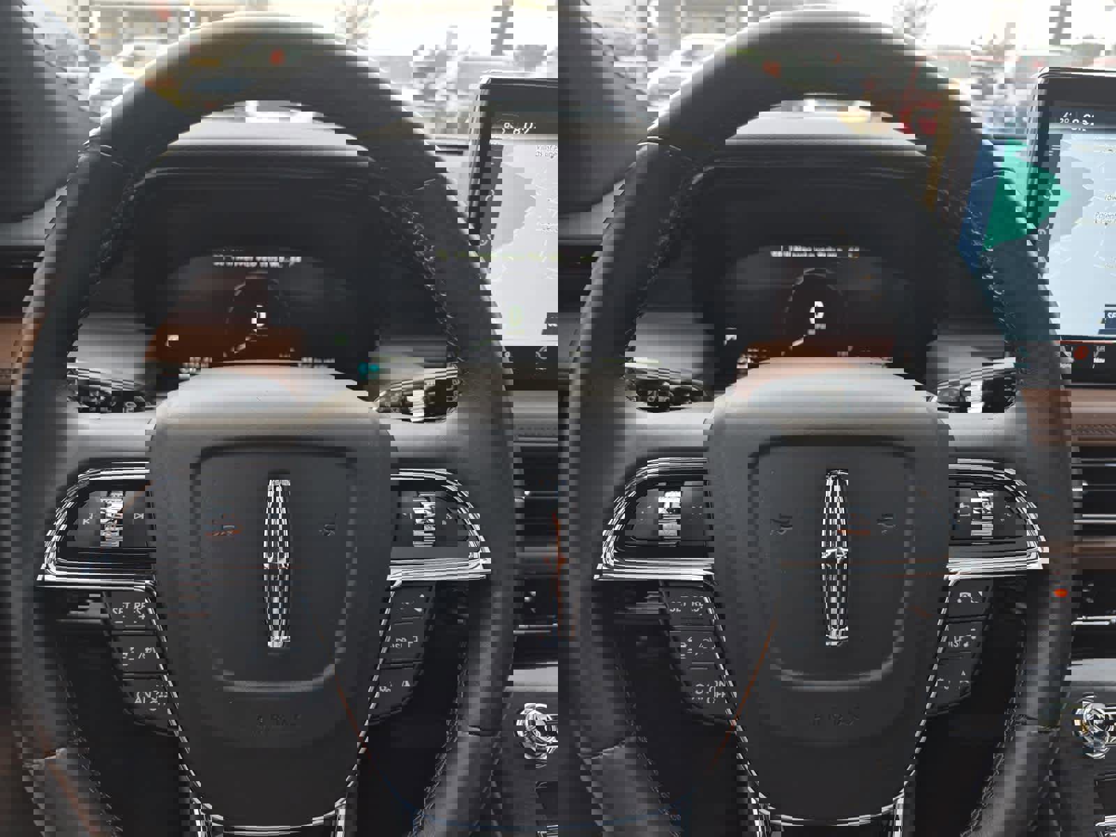 Used 2023 Lincoln Nautilus Reserve w/ Equipment Group 201A image 21