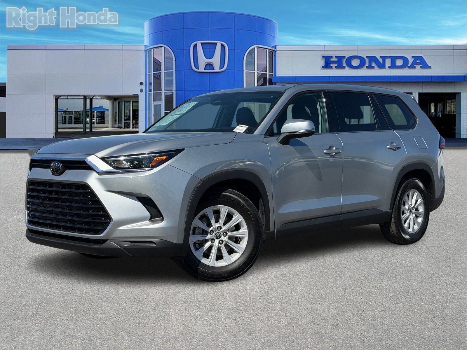 Used 2025 Toyota Grand Highlander AWD video 2