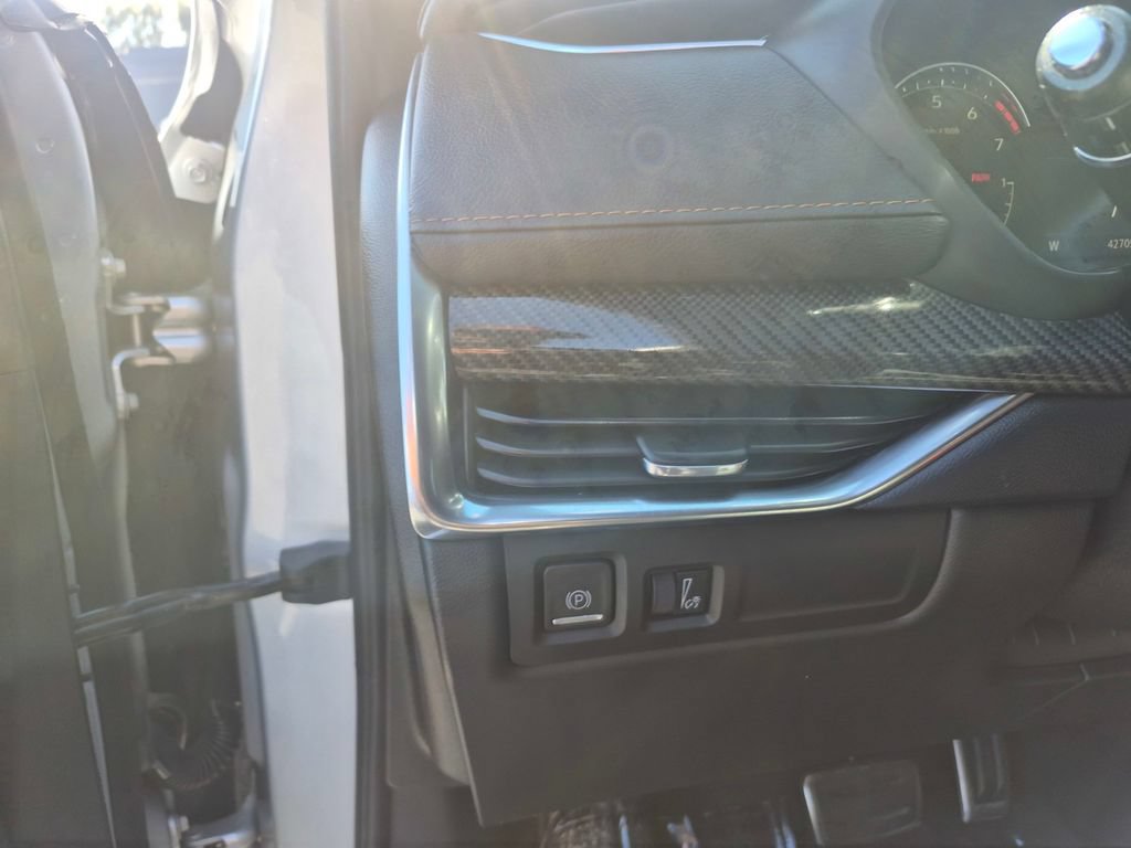 Used 2021 Cadillac XT4 Sport w/ Cold Weather Package FWD image 15