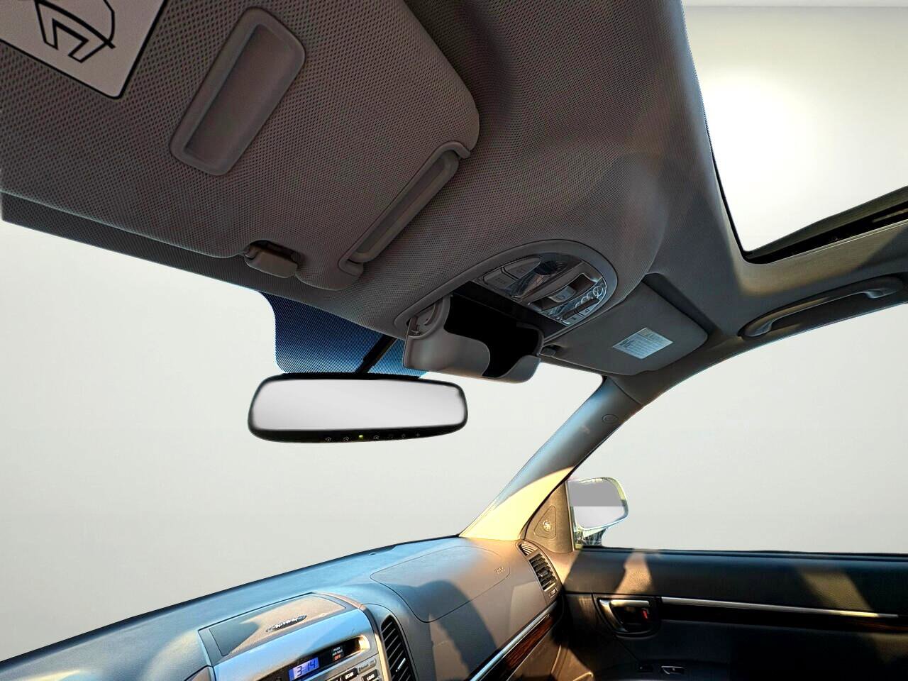 Used 2011 Hyundai Santa Fe Limited image 14