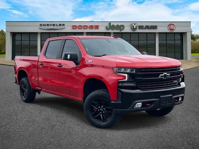 Used 2021 Chevrolet Silverado 1500 LT Trail Boss w/ Convenience Package II image 1