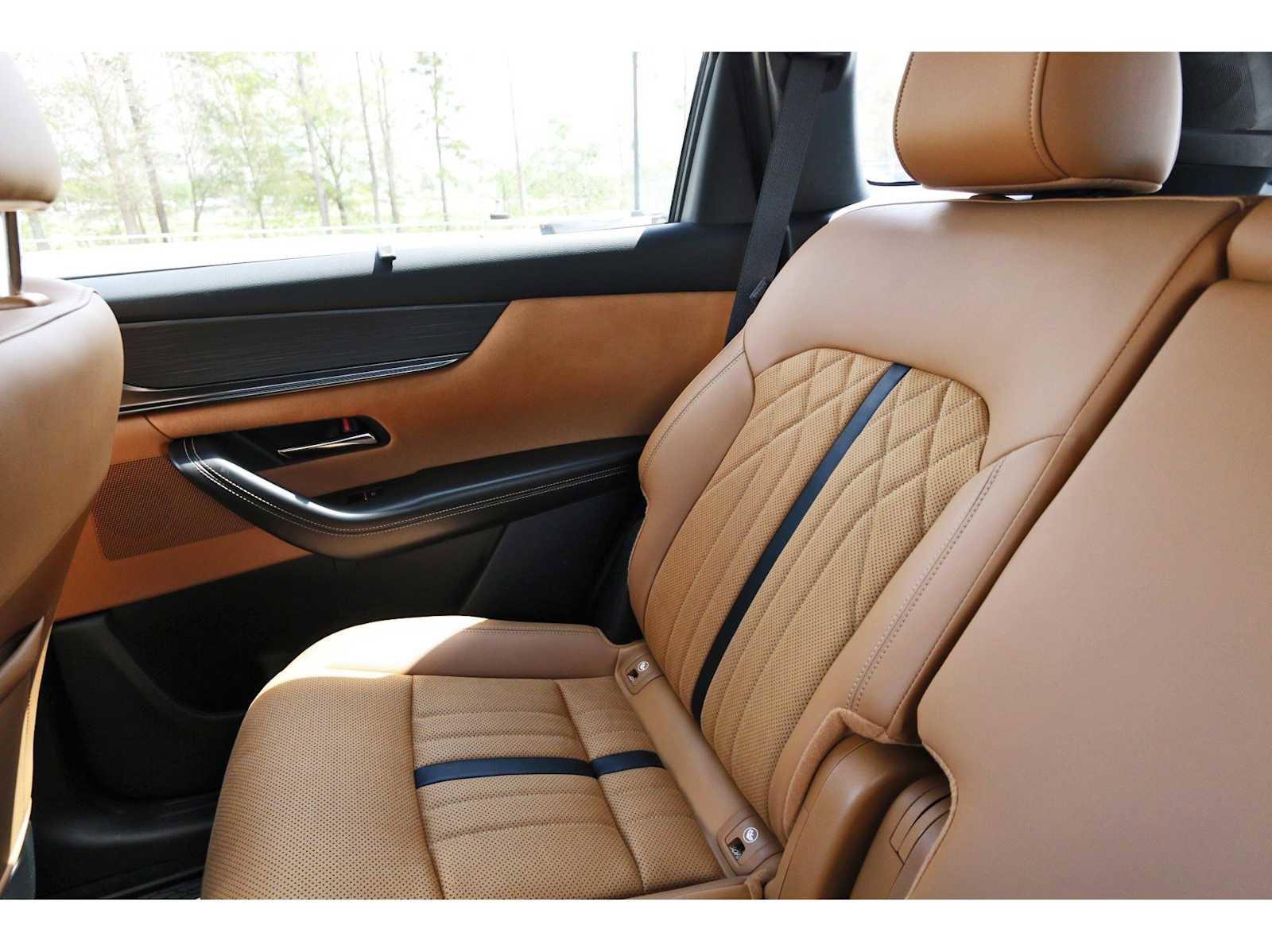 Certified 2025 MAZDA CX-70 3.3 Turbo S w/ Premium Plus image 9